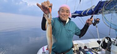 アカイカ狙いで出船しました!(^^)!